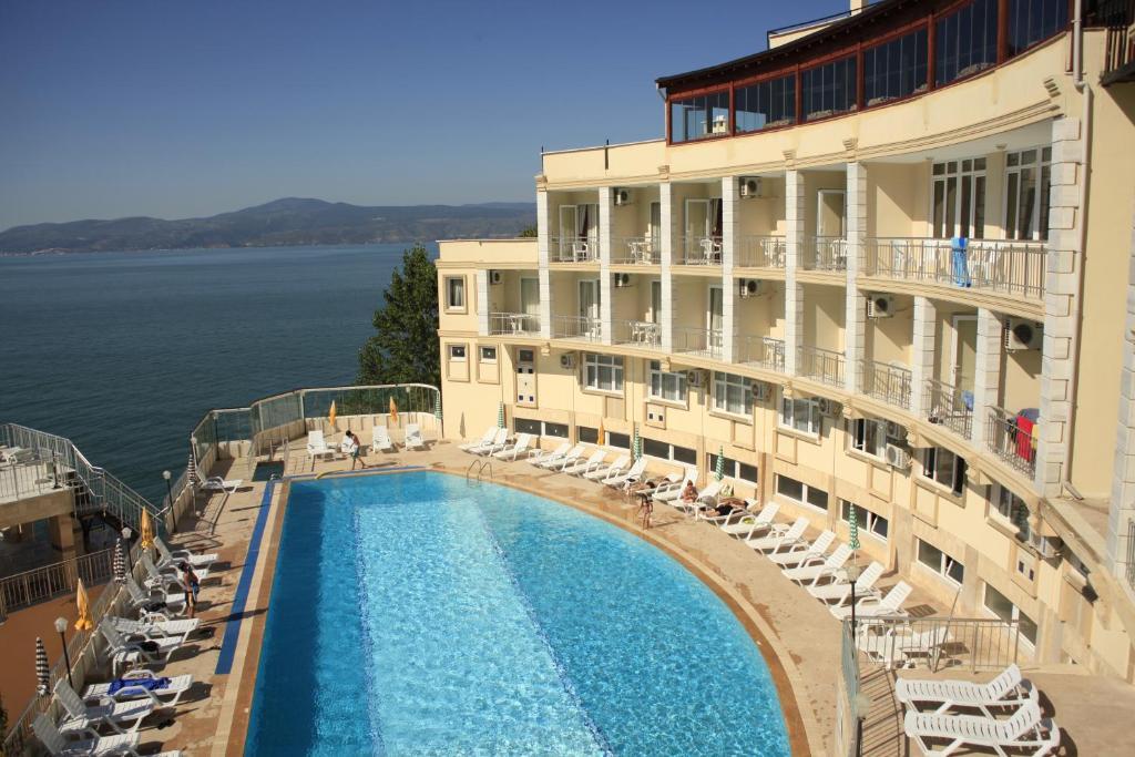 Dogalya Hotel Mudanya Exteriér fotografie