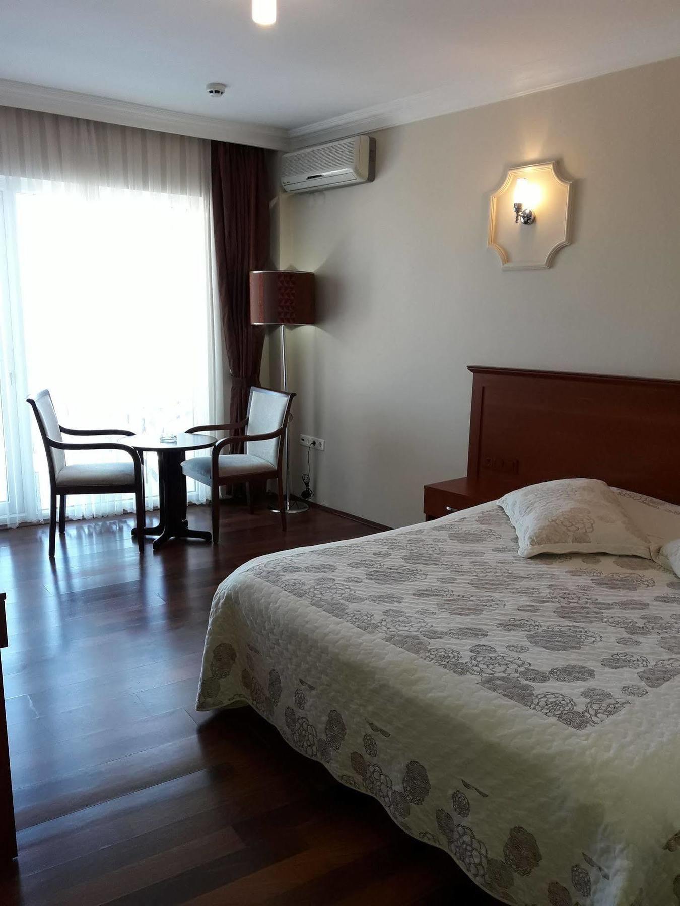 Dogalya Hotel Mudanya Exteriér fotografie
