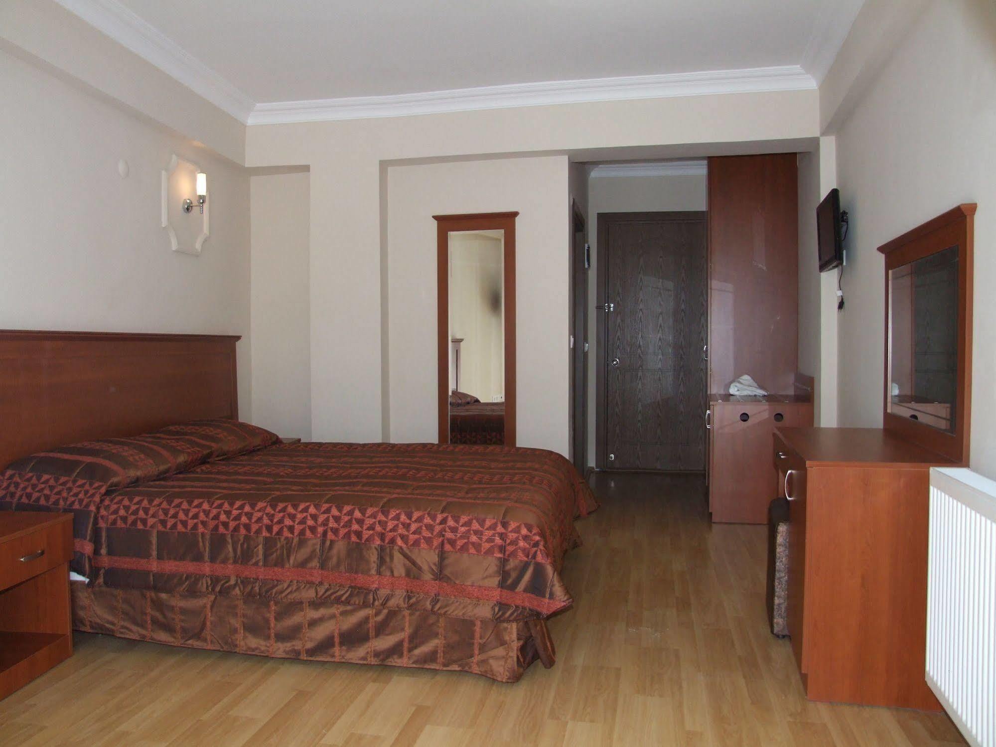 Dogalya Hotel Mudanya Exteriér fotografie