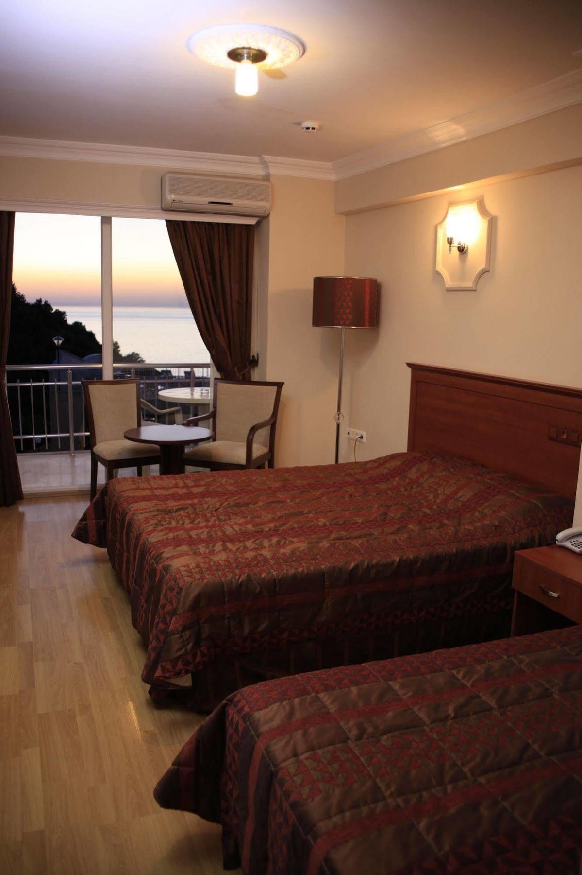 Dogalya Hotel Mudanya Exteriér fotografie